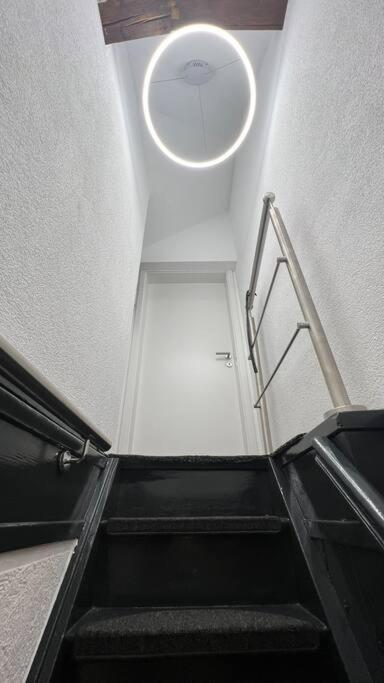 Boho Apartment Mit Aussicht Auf Gartenoase Naehe Duesseldorf Krefeld Exterior photo